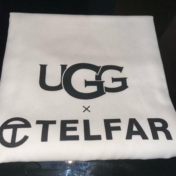 Ugg X Telfar Medium Chestnut Bag - Picture 5 of 8